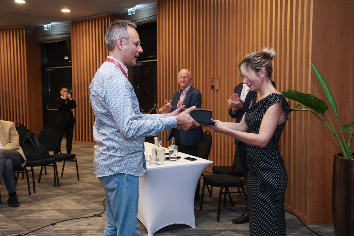 Mobirise Website Builder